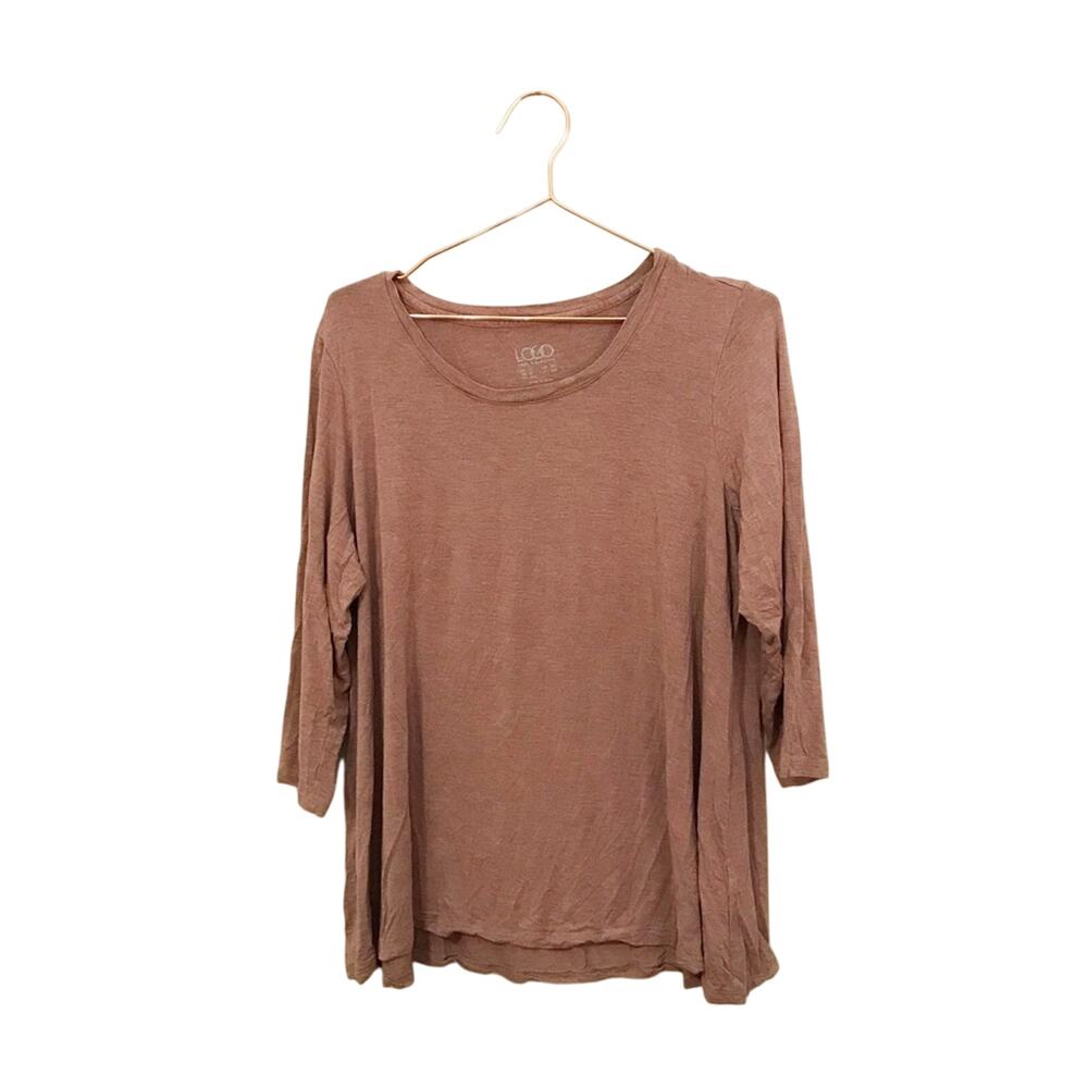Logo by Lori Goldstein 3/4 length cozy top size 1X